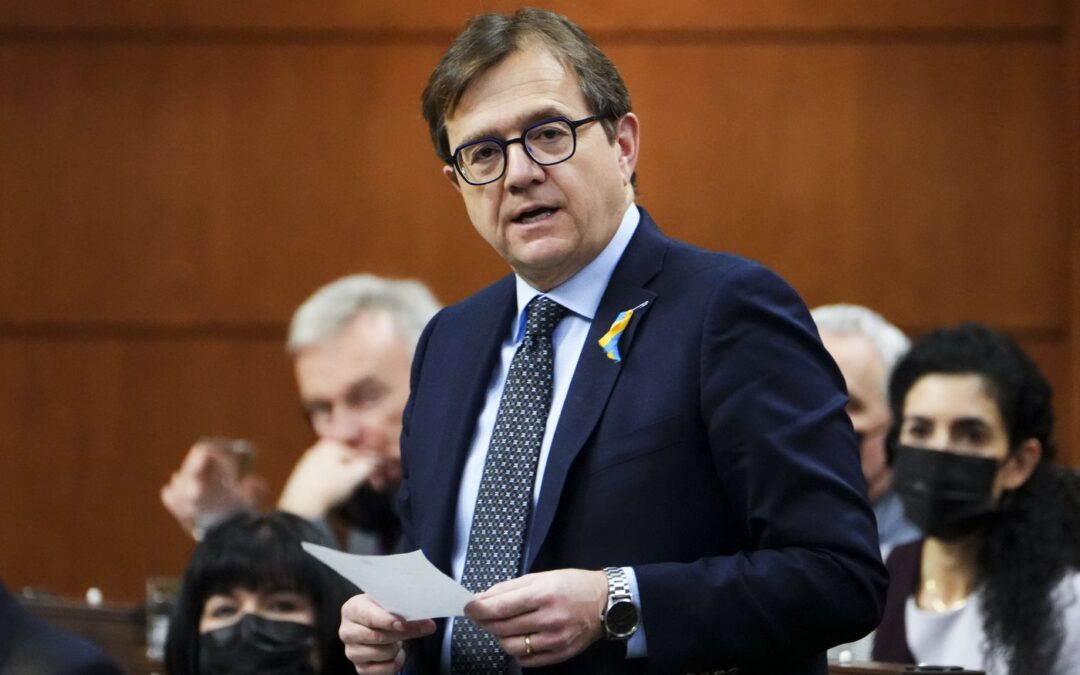 Canada to hike oil, gas output by 300,000 barrels a day to help displace Russian fuel