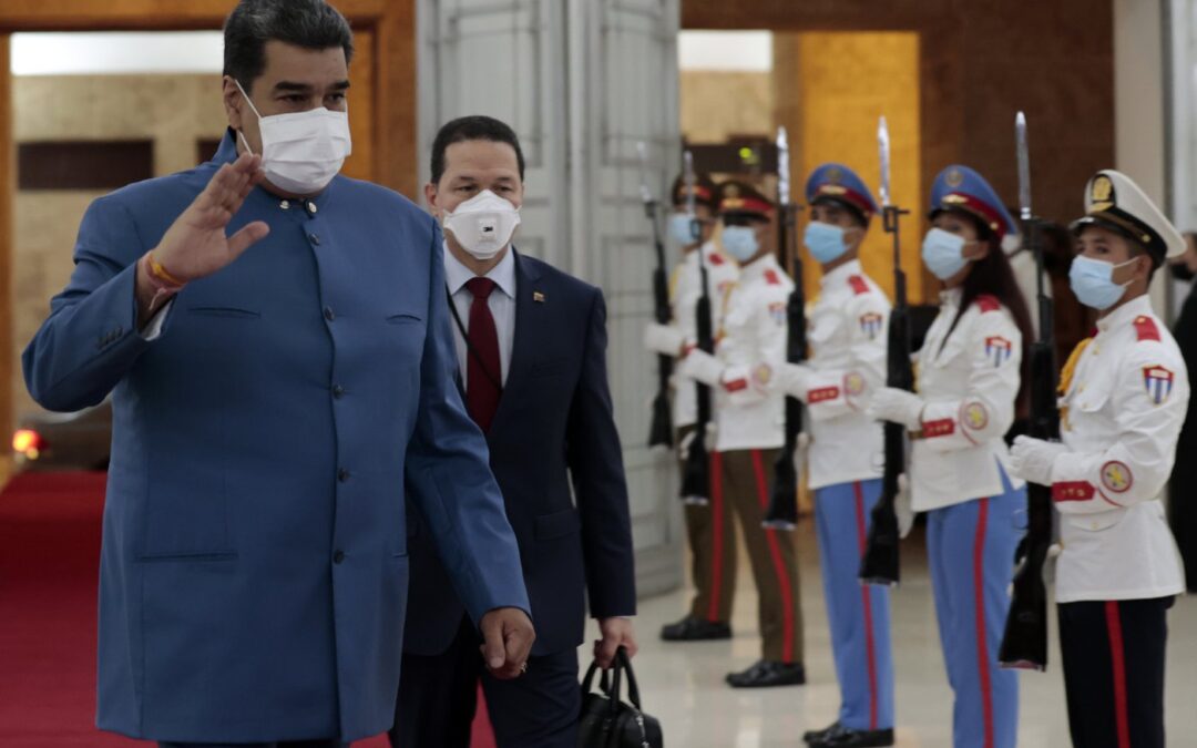 Biden renews sanctions license for Chevron in Venezuela