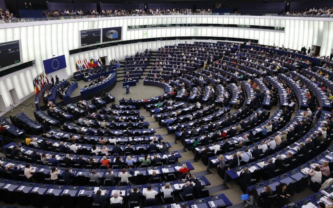 EU lawmakers back gas, nuclear energy as sustainable