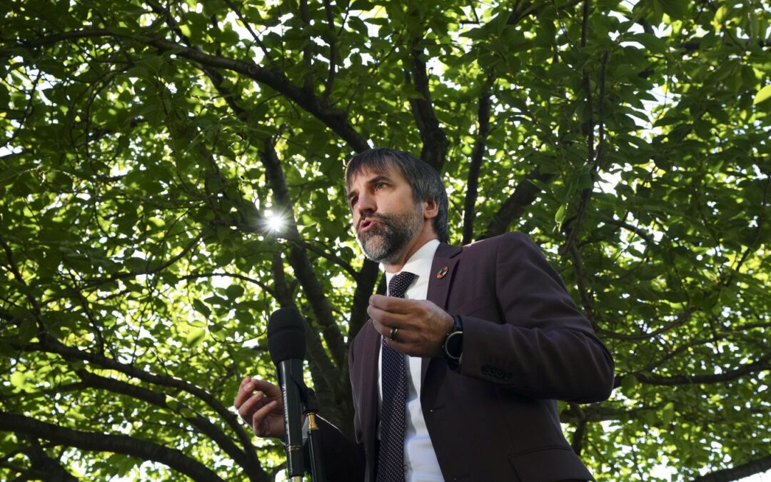 Canada’s environment minister does not jump to take up UN call for windfall taxes