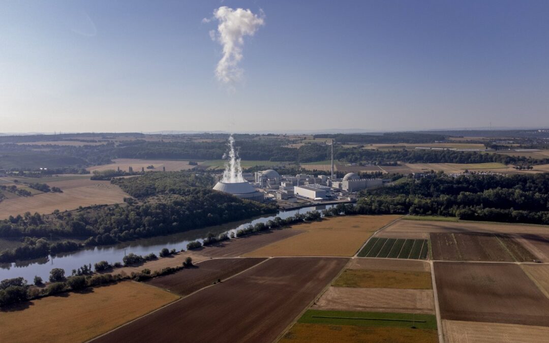 Scholz overrides allies, keeps 3 German nuke plants running