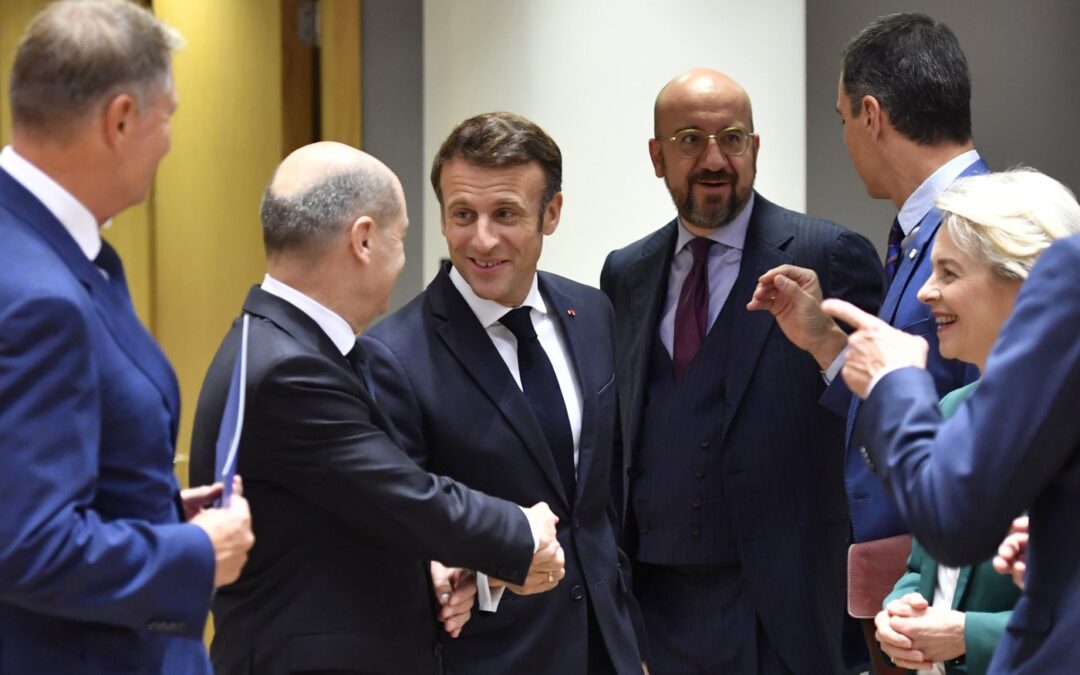 EU leaders avoid deep rift on gas price cap at energy summit