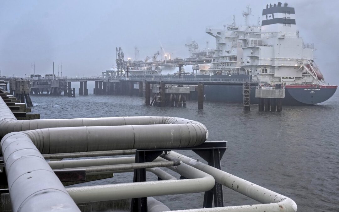 Scholz inaugurates 1st liquefied gas terminal in Germany
