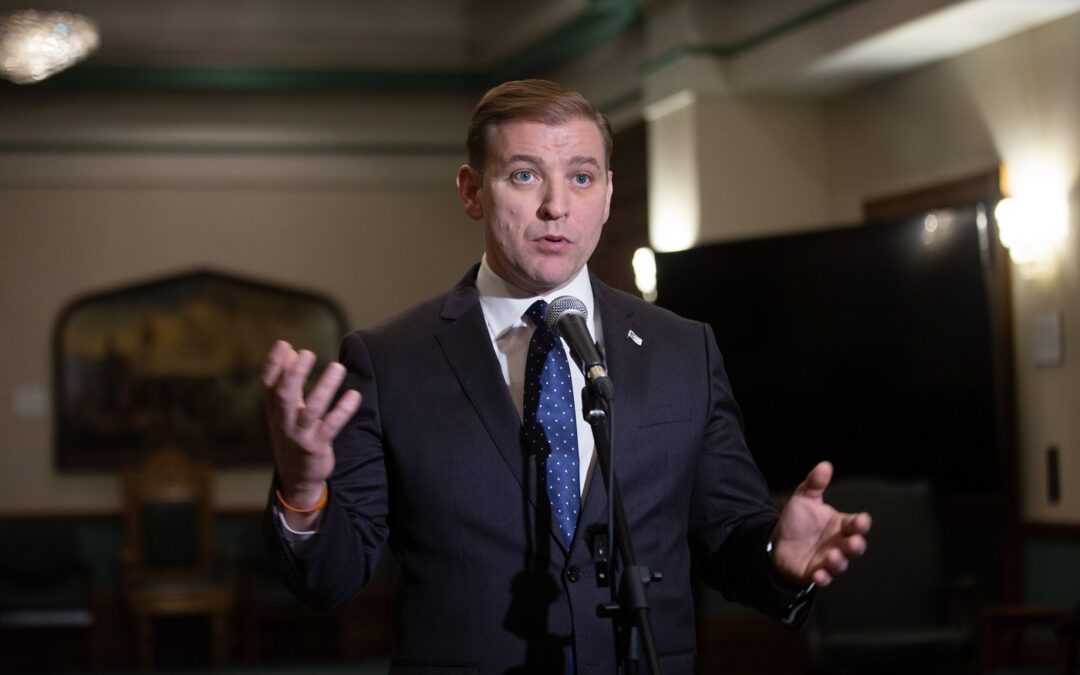 Ahead of energy talks, Quebec premier says open to paying N.L. more for electricity