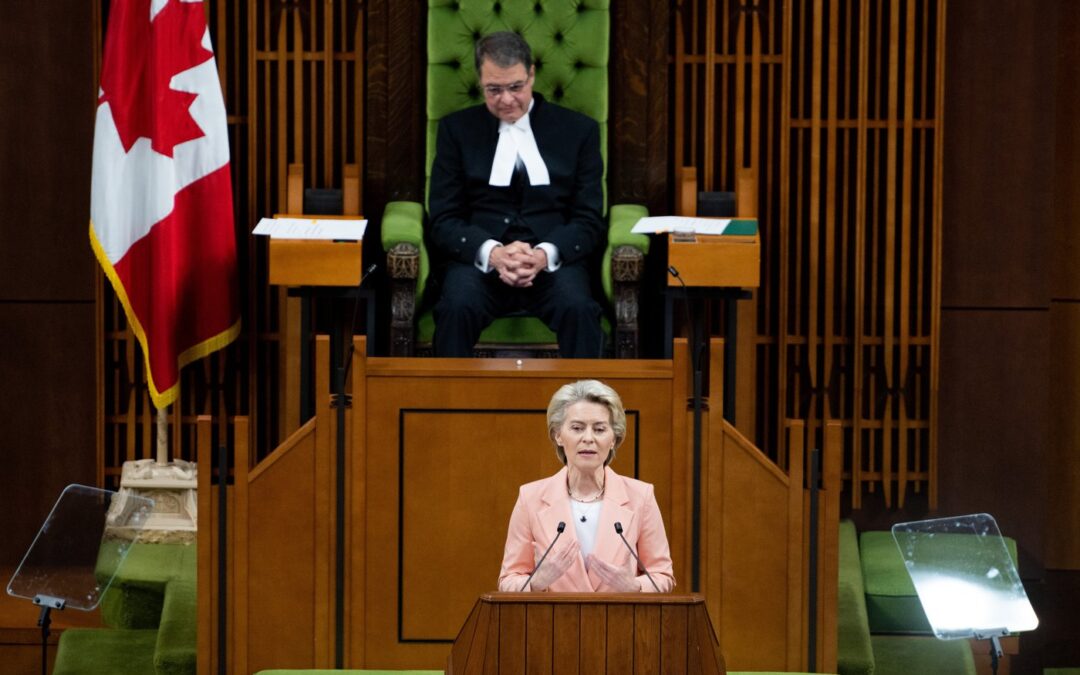 Trudeau announces supports for Ukraine, hydrogen deal with Europe as EU head visits