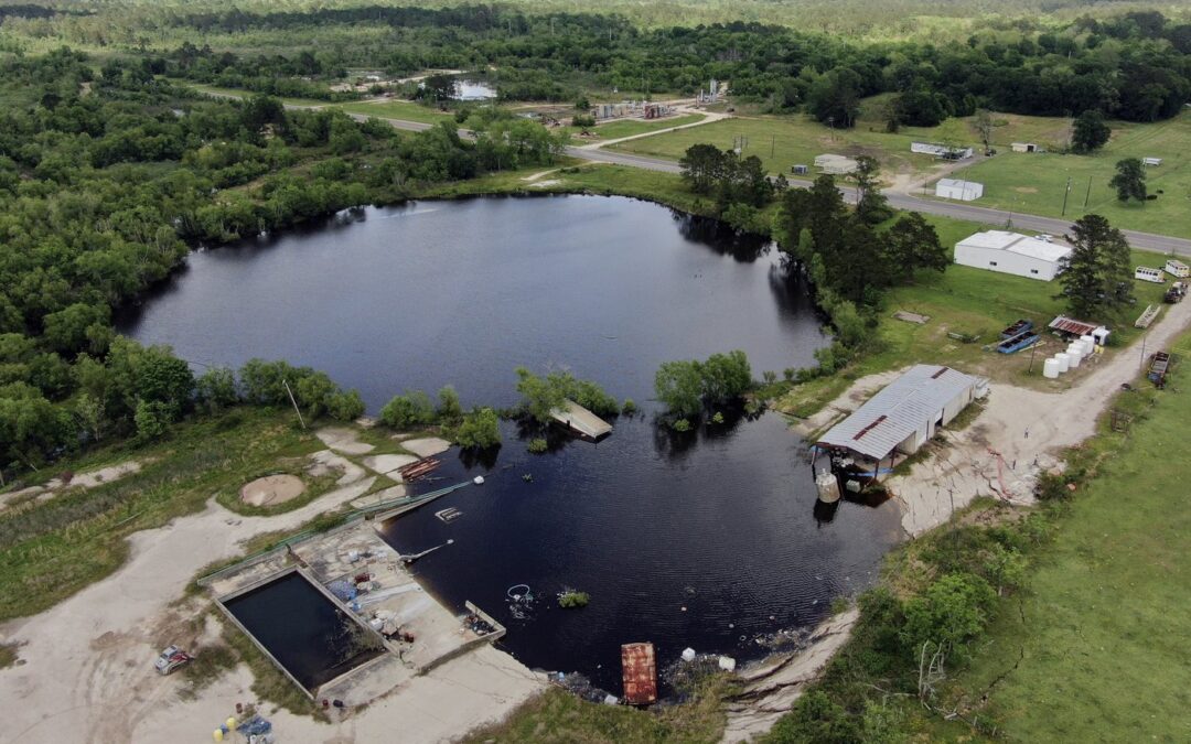 Newly active Texas sinkhole unearths forgotten fears in some
