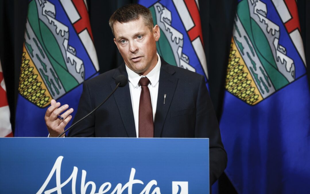 Alberta optimistic about this year’s budget forecast despite drop in oil prices