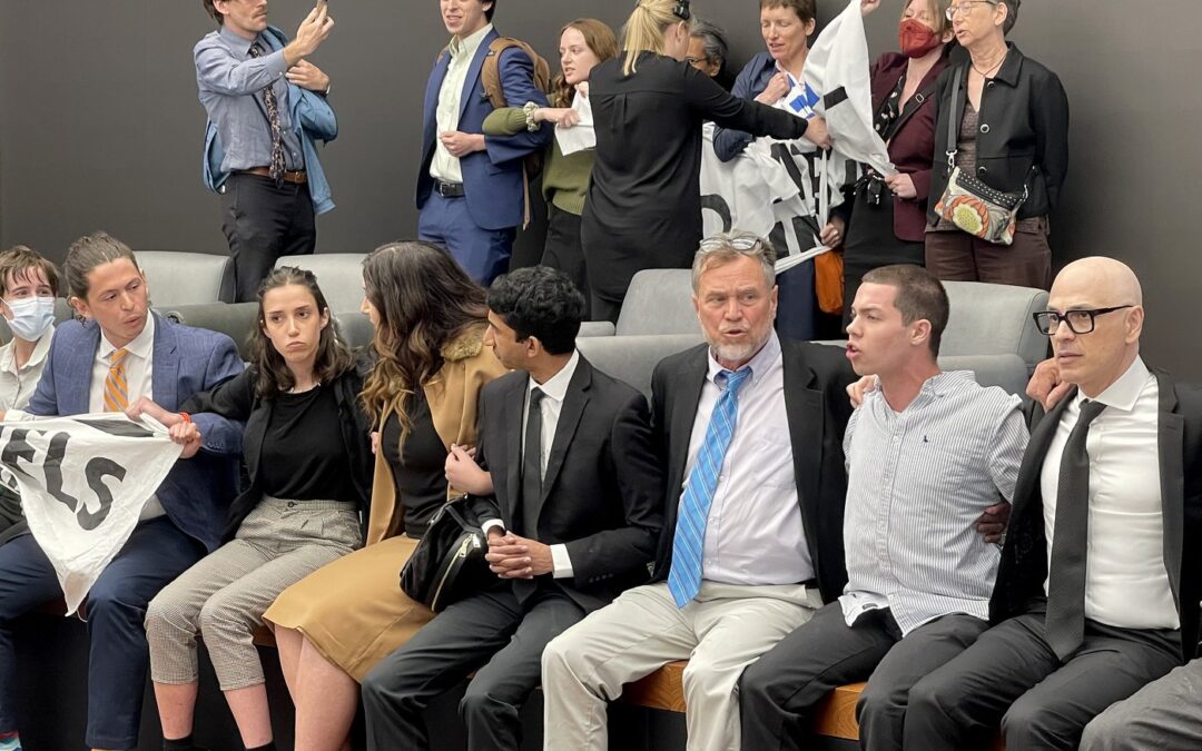 ‘Dirty deal’: protesters disrupt Joe Manchin event over Mountain Valley pipeline