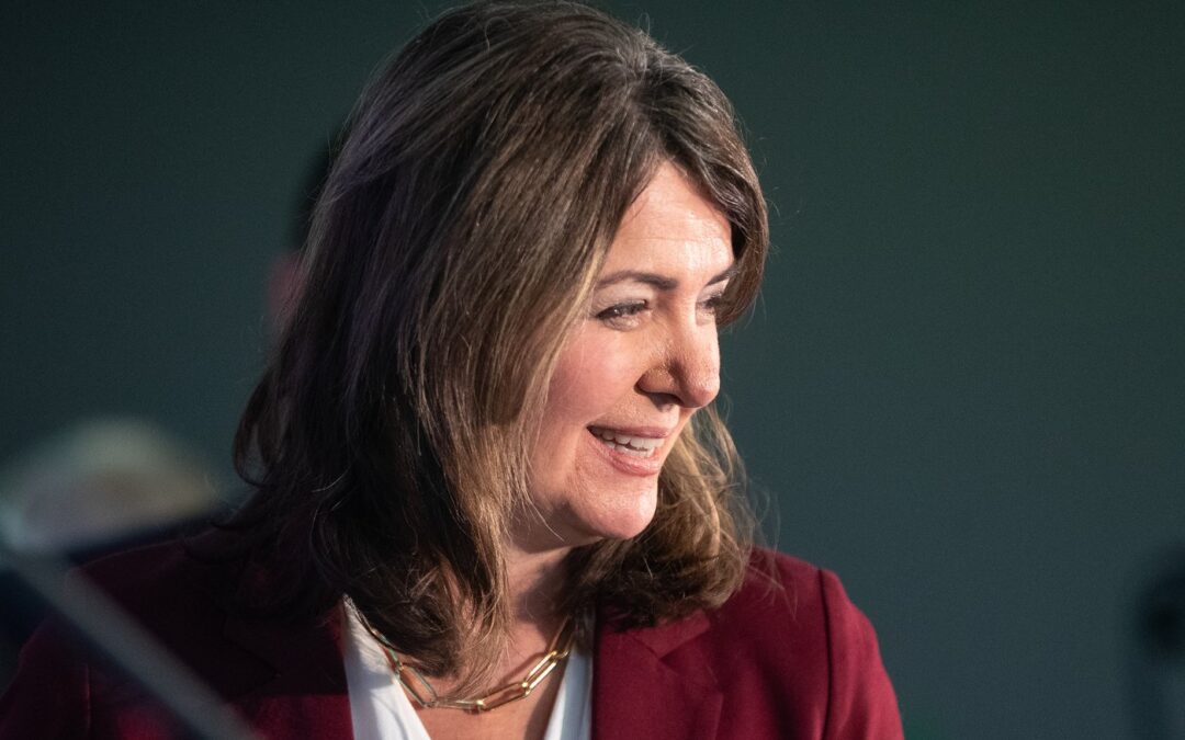 Danielle Smith: Grand sweeping fairytales that threaten Canadians ability to keep the lights on are no way to speed things up