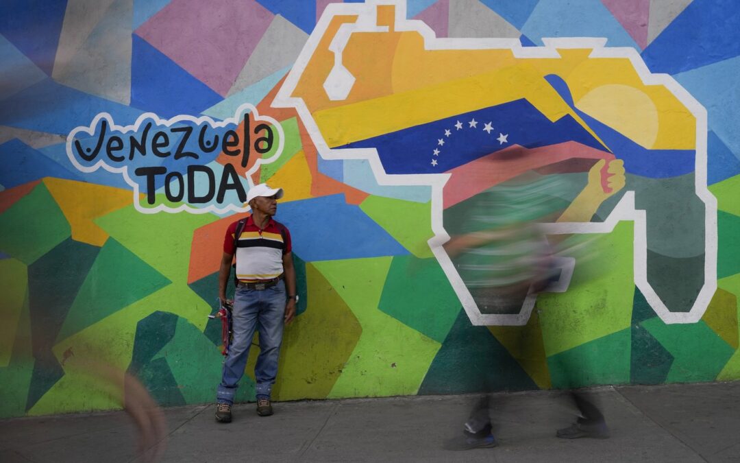 Venezuela will hold military exercises off its shores as a British warship heads to Guyana