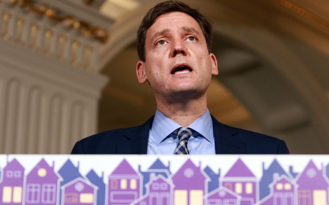 B.C.’s $36-billion hydro plan opens clean power economic opportunities, says premier