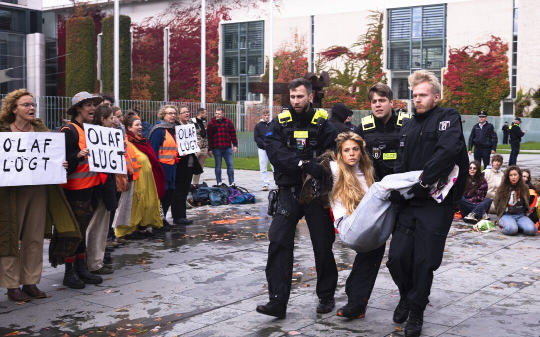Climate activists in Germany to abandon gluing themselves to streets, employ new tactics