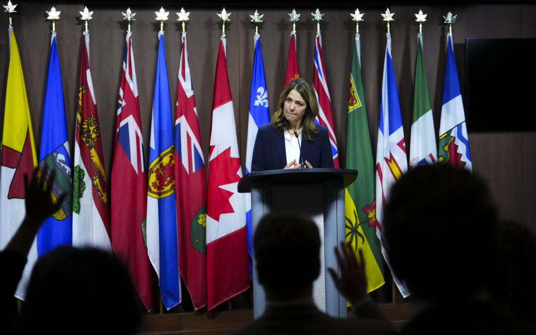 Alberta Premier Smith says Ottawa is dodging responsibility for pipeline decision